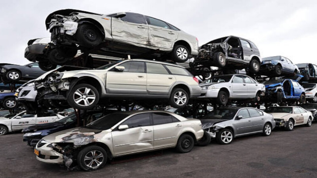 How Can I Sell Junk Cars Easily: Expert Tips